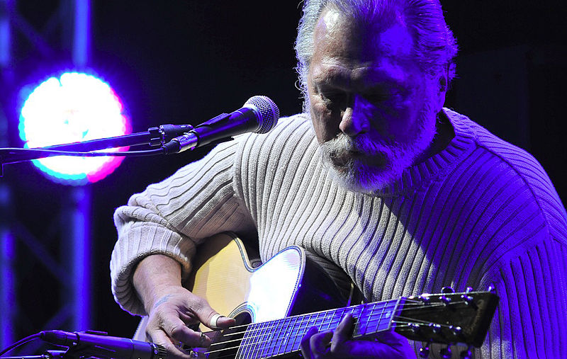 800px Jorma Kaukonen