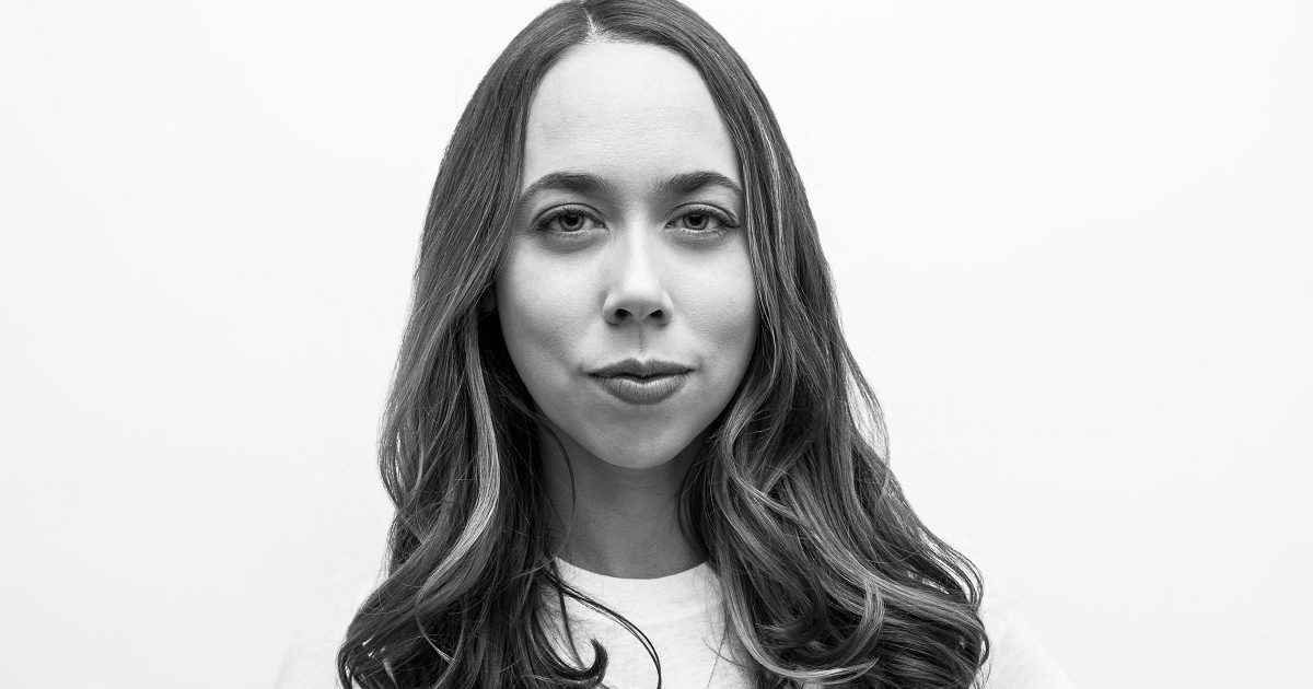Sarah Jarosz e1585 bgs