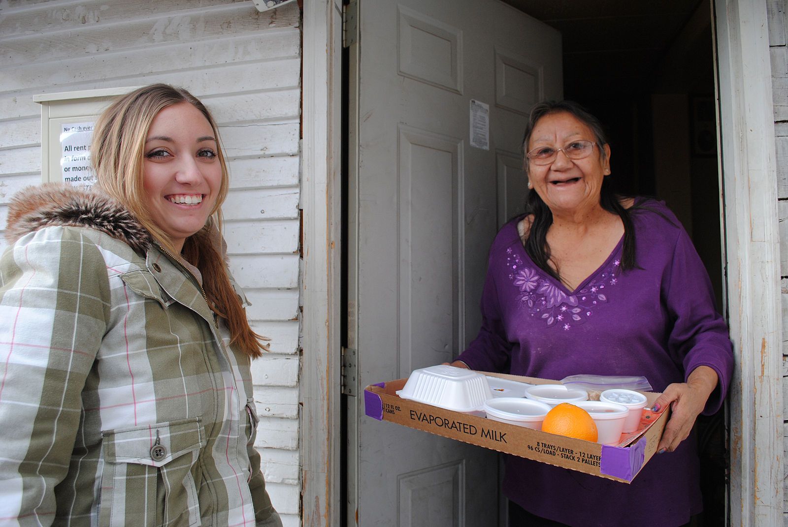 1600px Meals on Wheels delivery