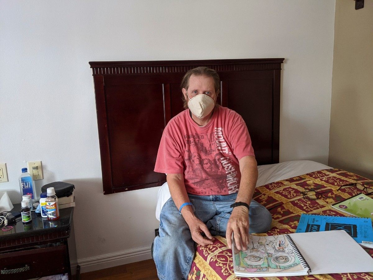 041120HomelessHotels p