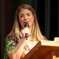 Daisy Pistey Lyhne 1024x1024